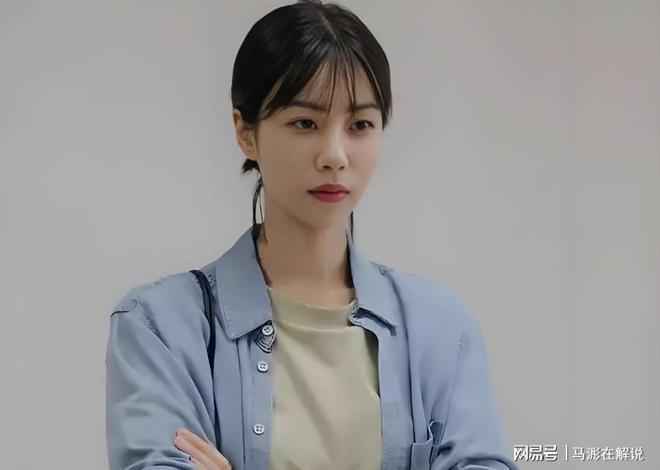 怎么也捧不红今搭档陈建斌终于火出圈开元棋牌网站身材不输迪丽热巴杨幂却(图10)