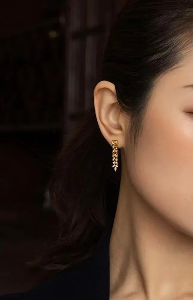 饰才是真正的“瘦脸神器”？开元ky棋牌为什么说流苏耳(图6)