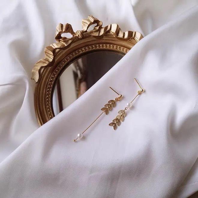 饰才是真正的“瘦脸神器”？开元ky棋牌为什么说流苏耳(图25)